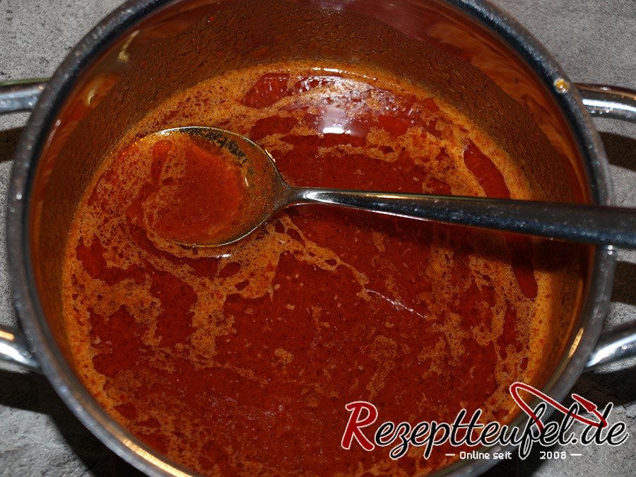 Die geschmolzene, gewürzte Butter