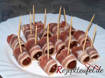 Die Datteln sind bereit für den Backofen