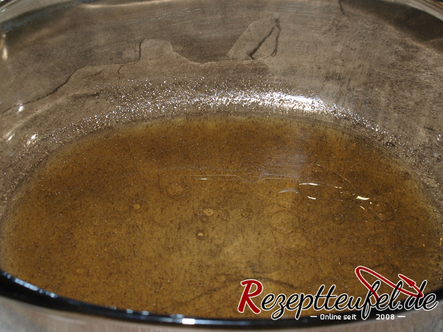 Das Dressing für den Spargelsalat