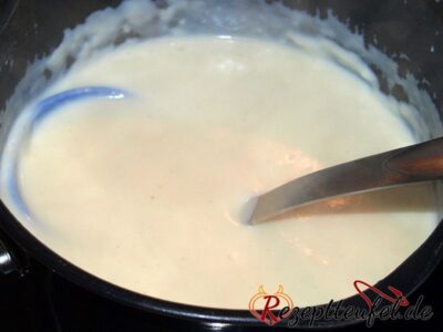 Die fertige Béchamelsoße