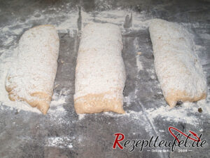 Teig in 3 Stücke teilen