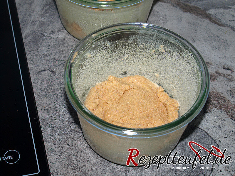 Die Keksmasse im Glas