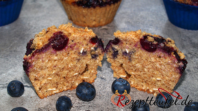 Blaubeermuffins mit Haferknusperle