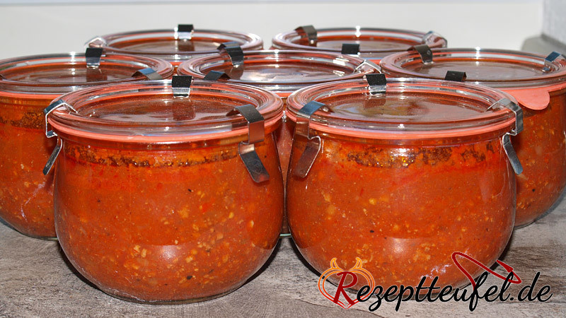 Ragù alla bolognese / Bolognese-Sauce