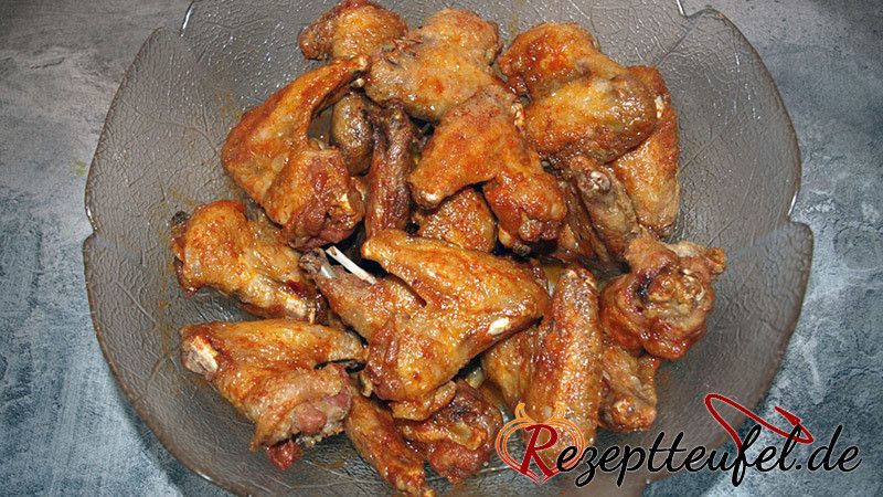 Chicken Wings aus der Fritteuse