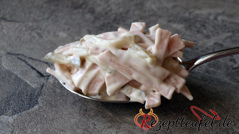 Fleischsalat (mit Mayonnaise)