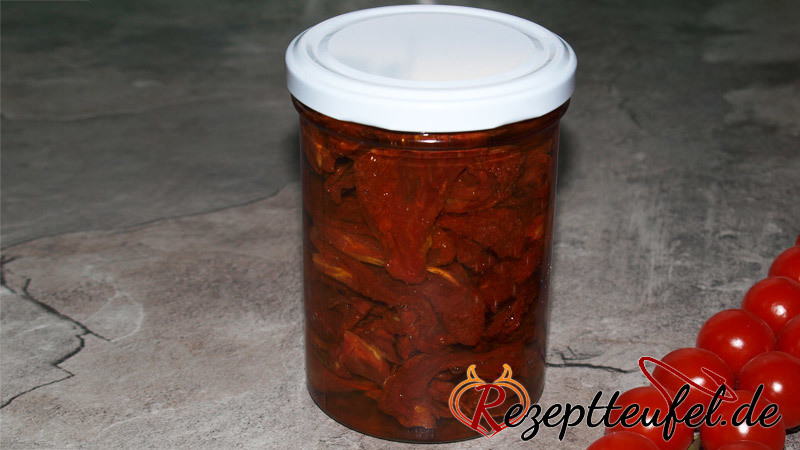 Getrocknete Tomaten in Öl eingelegt