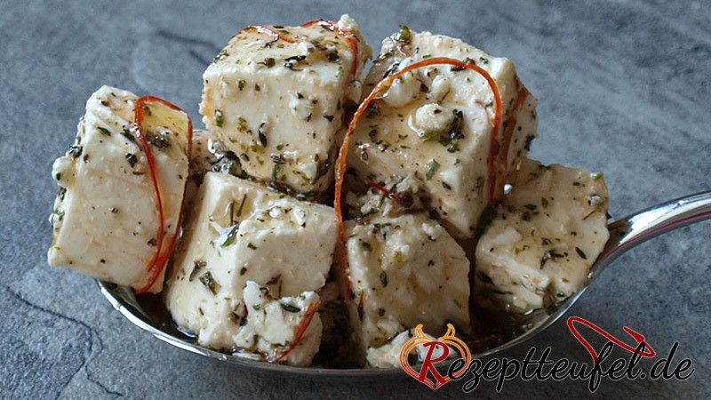 Bild zum Rezept für Marinierter Hirtenkäse