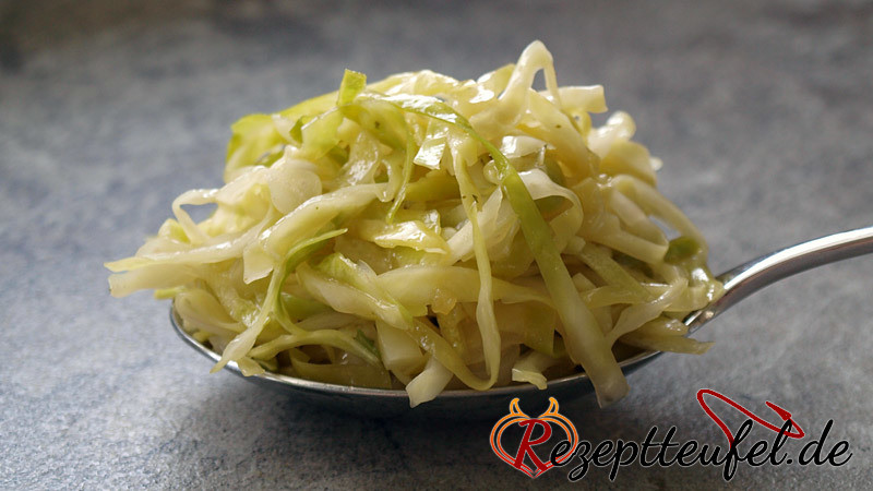Krautsalat (gebrüht)