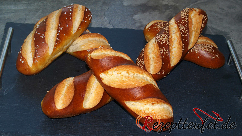 Laugenstangen mit Vorteig