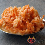 Möhrensalat mit Apfel und Joghurtdressing