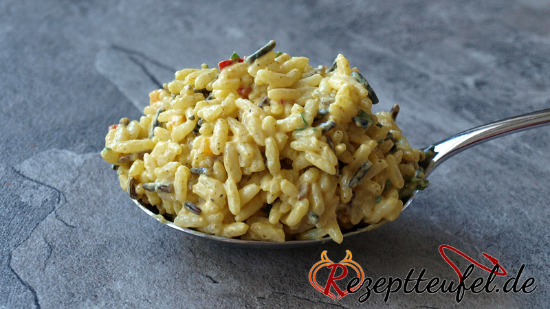 Reissalat mit Curry (ohne Mayonnaise)