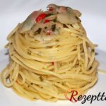 Spaghetti con aglio, olio e peperoncino