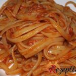 Tomatensoße mit Thunfisch (aus Grundrezept Tomatensoße)