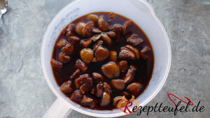 Feigen und Essig vor dem Pürieren